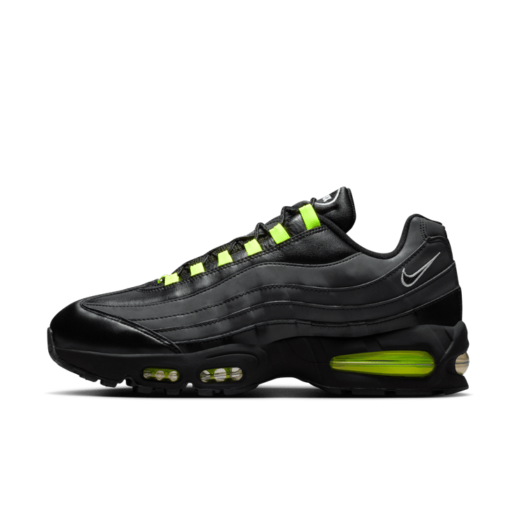Nike Air Max 95 Big Bubble SE Harajuku Angle 5