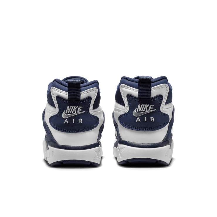 Nike Air Diamond Turf Cowboys Angle 3