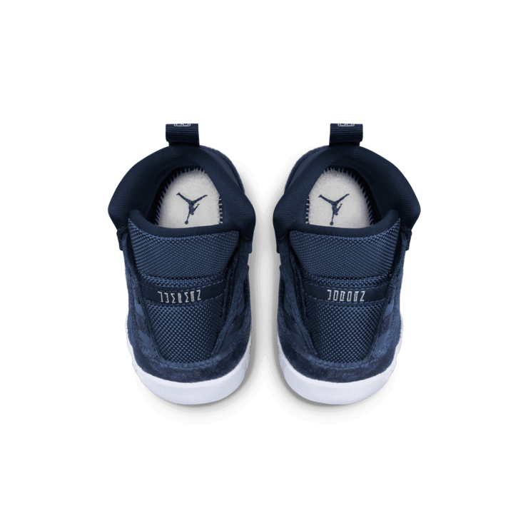 Jordan 11 Midnight Navy (CB) Angle 1