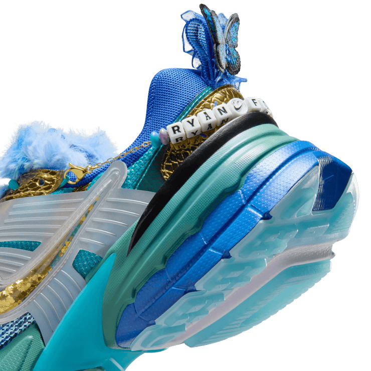 Nike V2K Run Doernbecher Khovny Vignery Angle 6