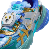 Nike V2K Run Doernbecher Khovny Vignery Angle 9