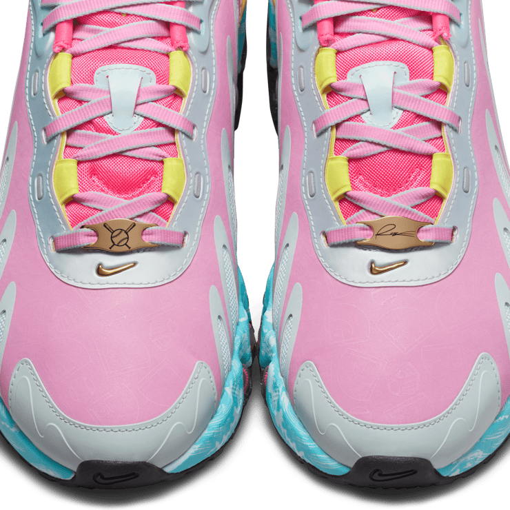 Nike Air Max DN8 Doernbecher Raegan Scheid Angle 12