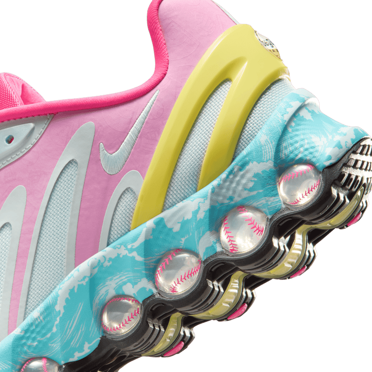 Nike Air Max DN8 Doernbecher Raegan Scheid Angle 8