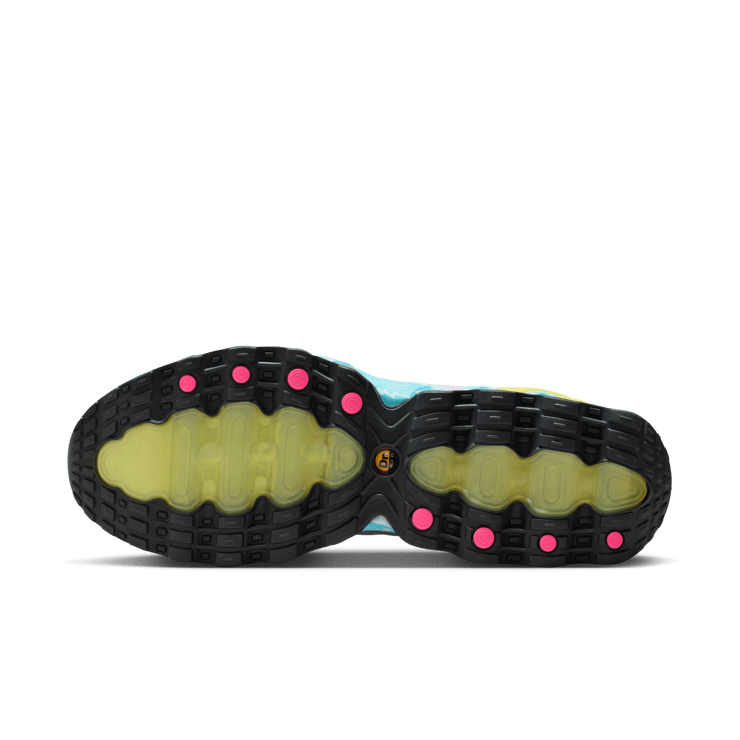 Nike Air Max DN8 Doernbecher Raegan Scheid Angle 0