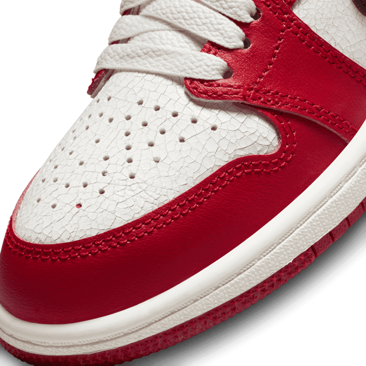 Air Jordan 1 High Reimagined Lost and Found (PS) Angle 4