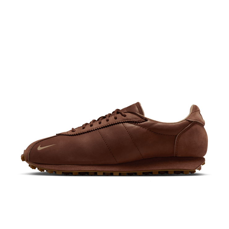 Nike LD-1000 Aritzia Angle 3