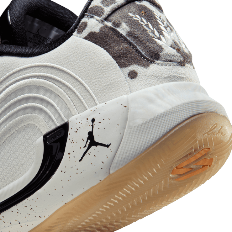 Jordan Luka 4 Gone Ranching  Angle 7