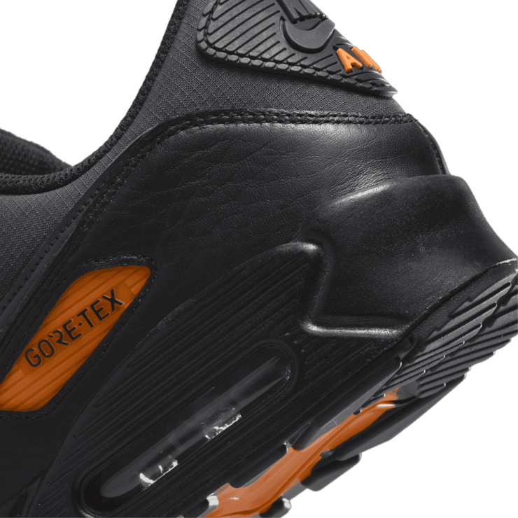 Nike Air Max 90 Gore-Tex Black Off-Noir Angle 6