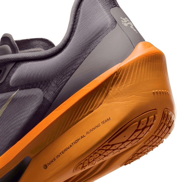 Nike Zoom Fly 6 Running Poets Angle 6