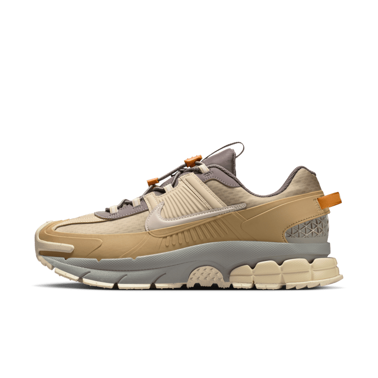 Nike Vomero 5 Roam Running Poets Angle 1