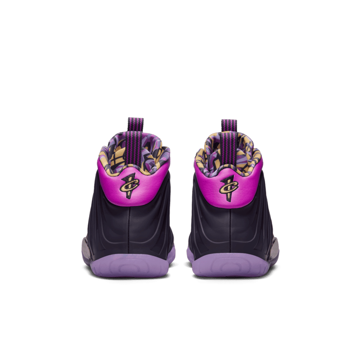 Nike Air Foamposite One Cave Purple (GS) Angle 3