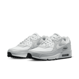 Nike Air Max 90 Gore-Tex Photon Dust Angle 3