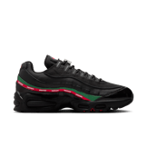 Nike Air Max 95 SP Undefeated Black Angle 4