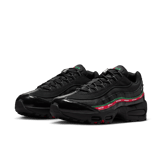 Nike Air Max 95 SP Undefeated Black Angle 5