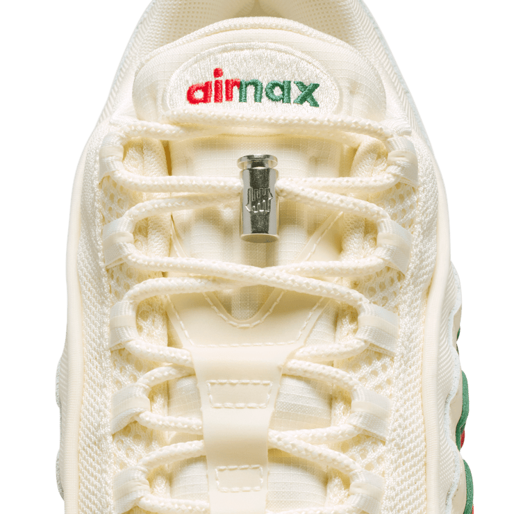 Nike Air Max 95 OG Big Bubble Undefeated Sail Gorge Green Angle 9