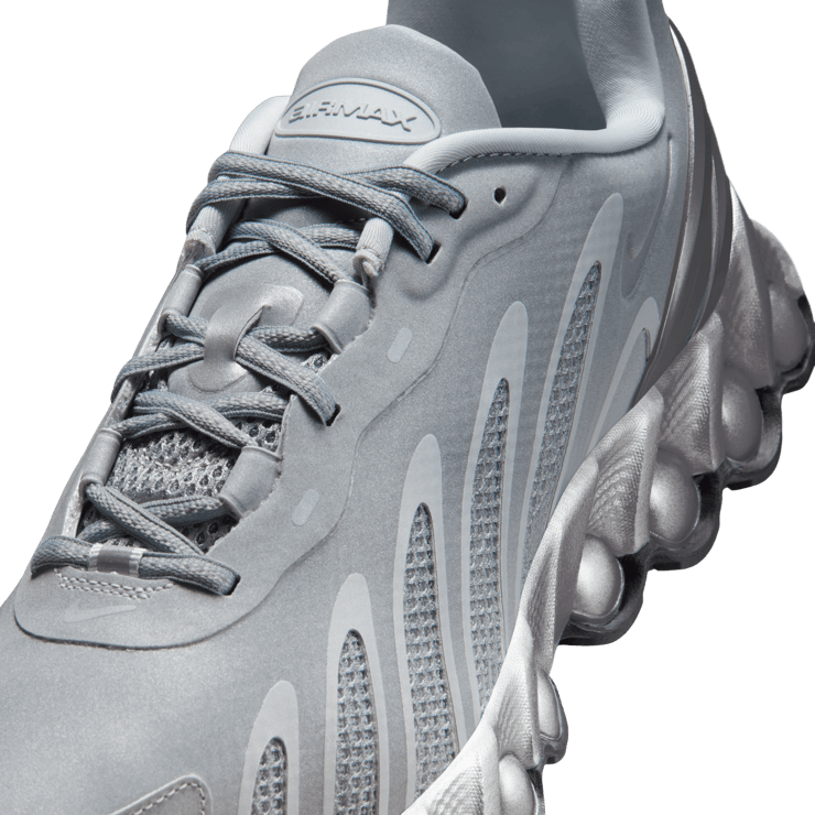 Nike Air Max Dn8 Metallic Silver Black Angle 8