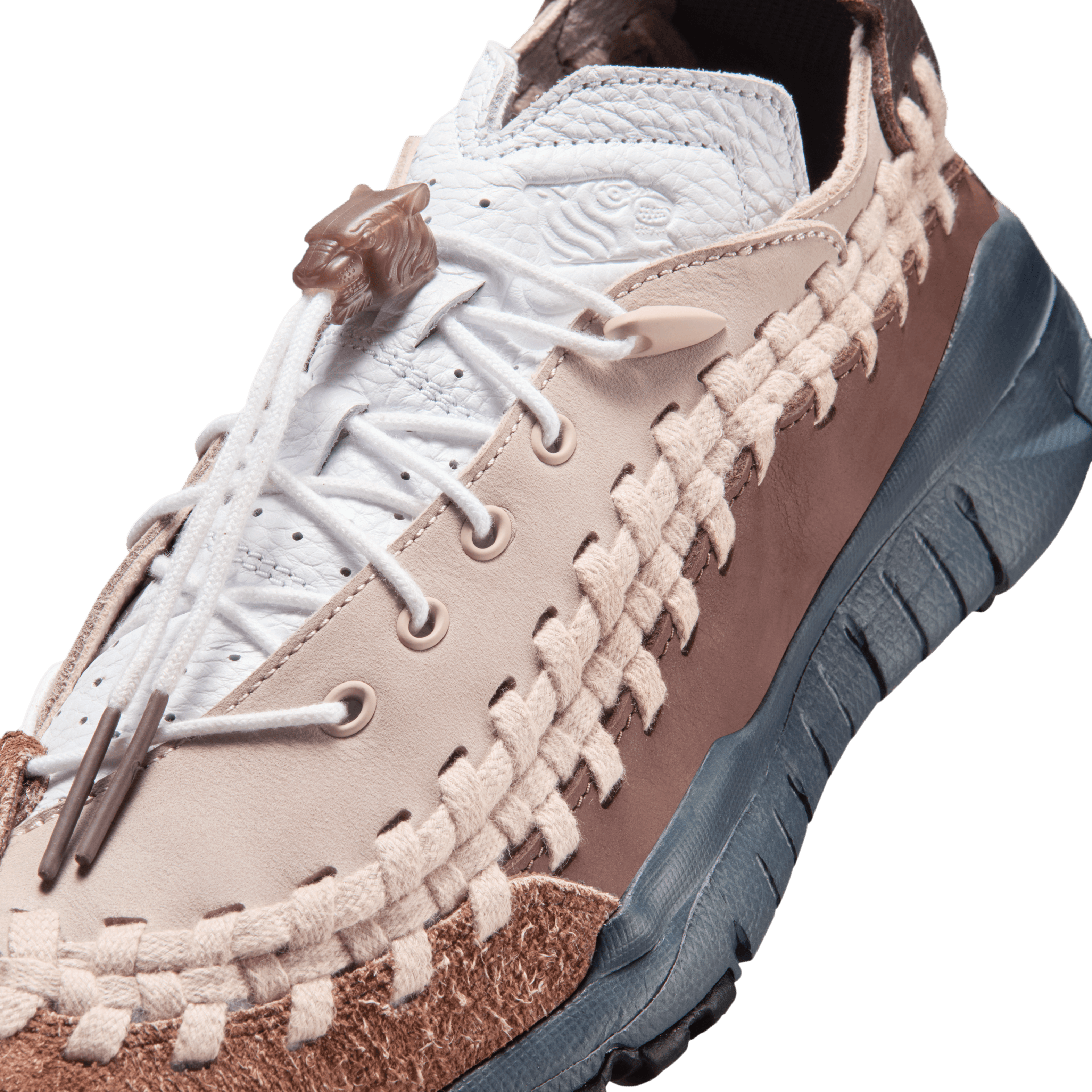 Nike Homescape Woven SP Soulgoods Medium Orewood Brown Angle 6
