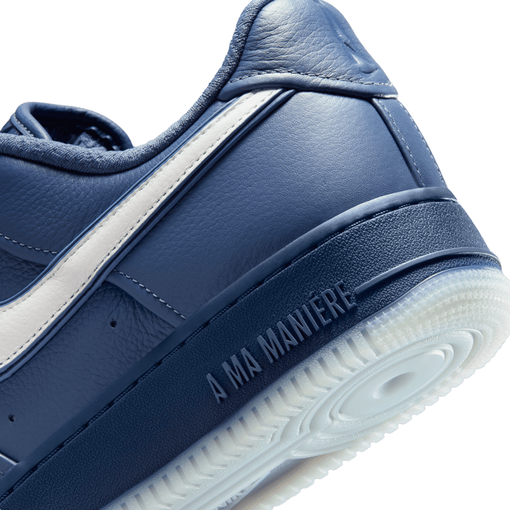 Nike Air Force 1 A Ma Maniere WYWS Diffused Blue Angle 7