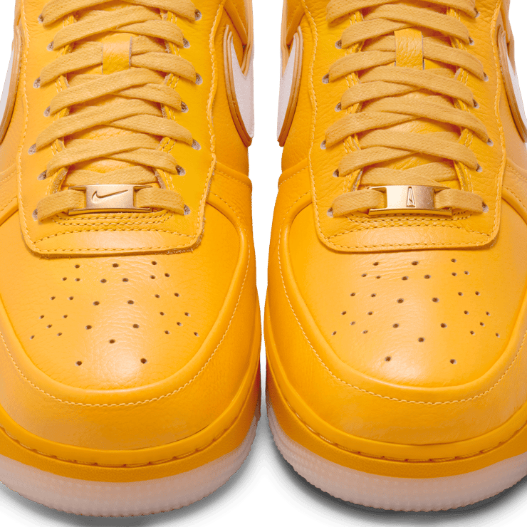 Nike Air Force 1 A Ma Maniere WYWS Laser Orange Angle 4