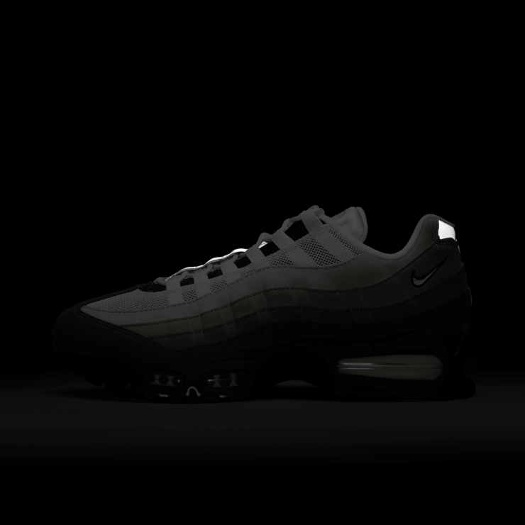 Nike Air Max 95 OG Big Bubble Granite Angle 8