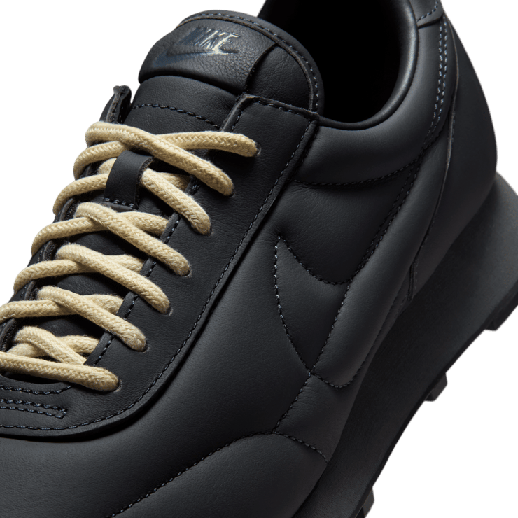 Nike Daybreak SP Anthracite Angle 20