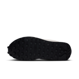 Nike Daybreak SP Moon Particle Angle 1