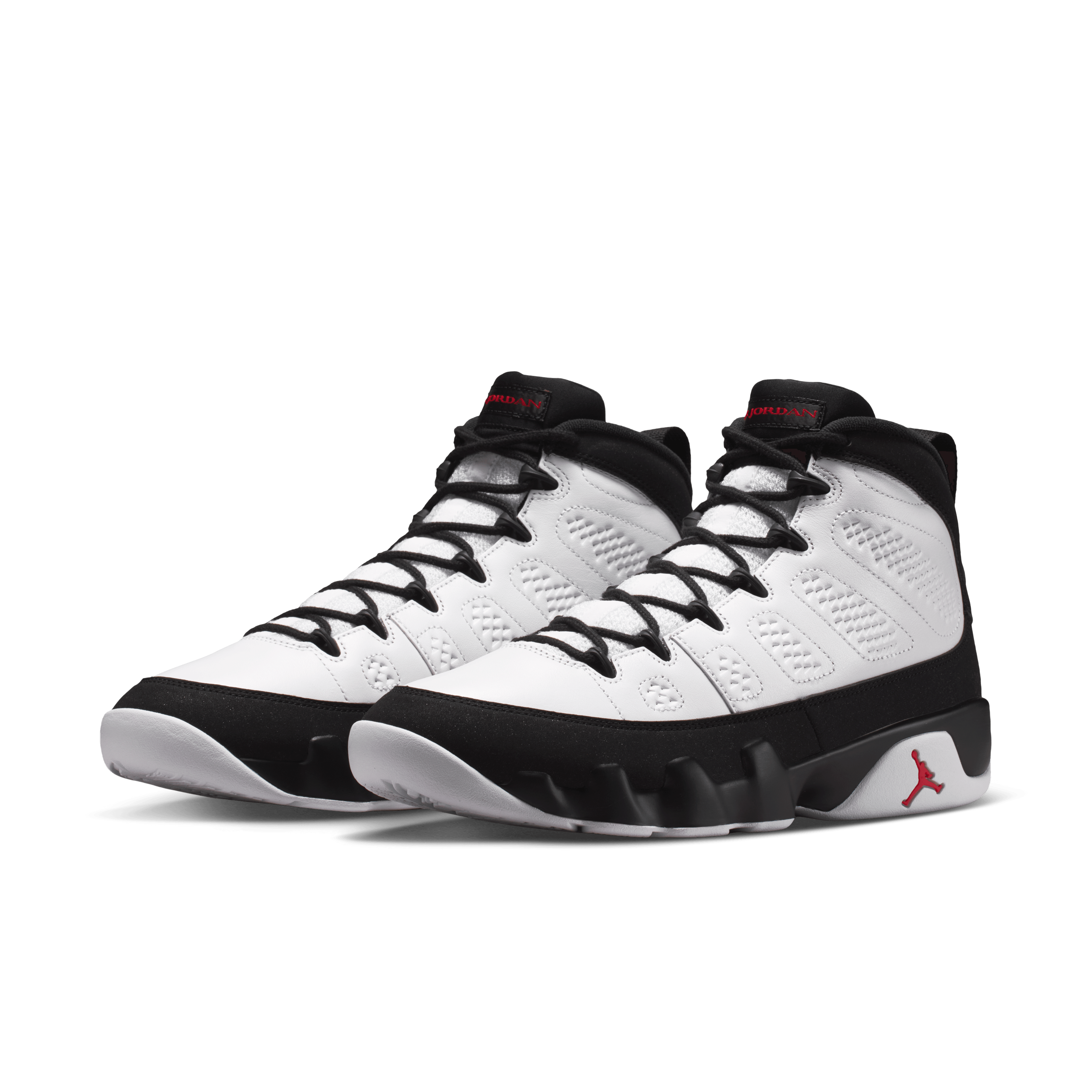 Air Jordan 9 Retro OG Space Jam Angle 4