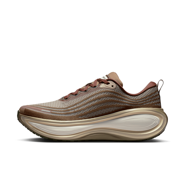 Nike Vomero Plus Caldera Brown Angle 3