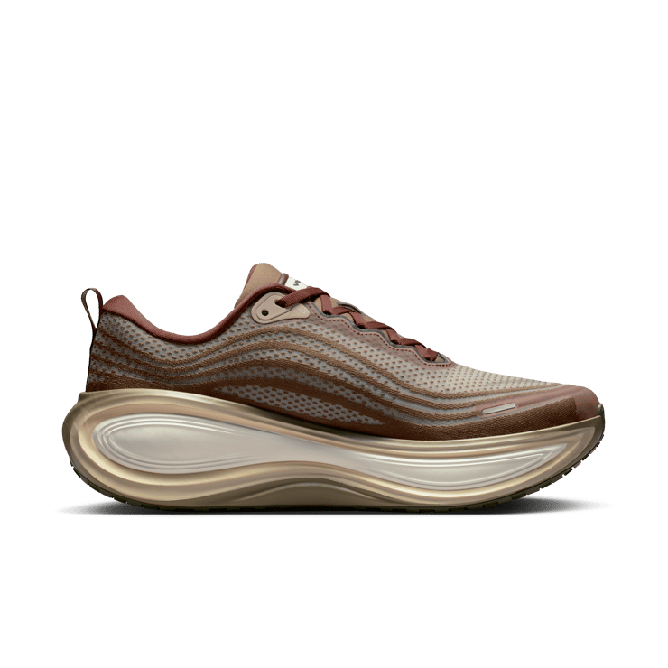 Nike Vomero Plus Caldera Brown Angle 1