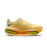 Nike Vomero Premium Alabaster  Angle 12