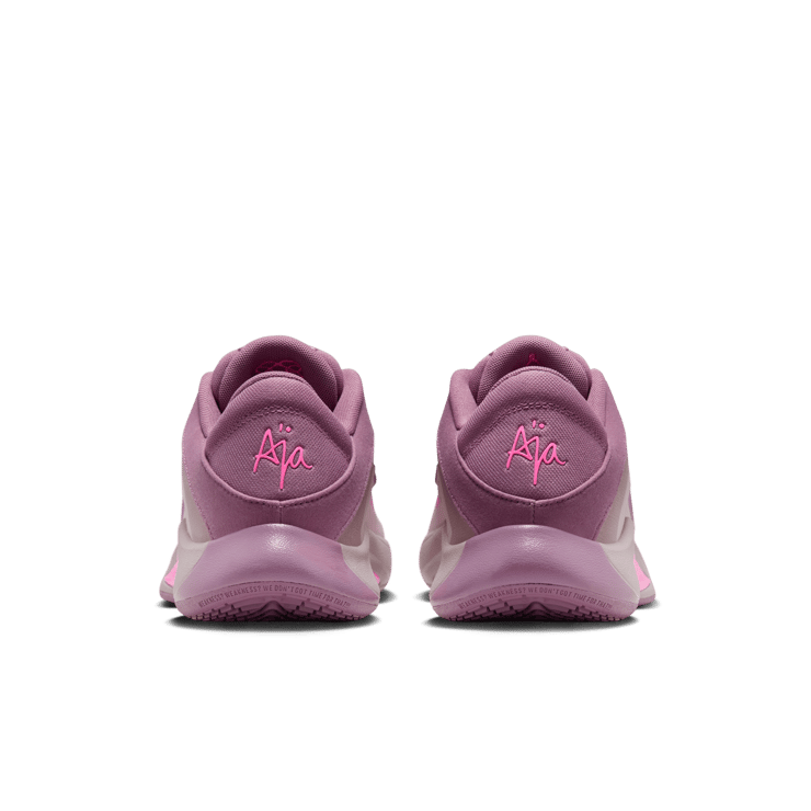 Nike A'One Dog Mom Angle 4