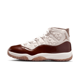 Air Jordan 11 Retro China Angle 1