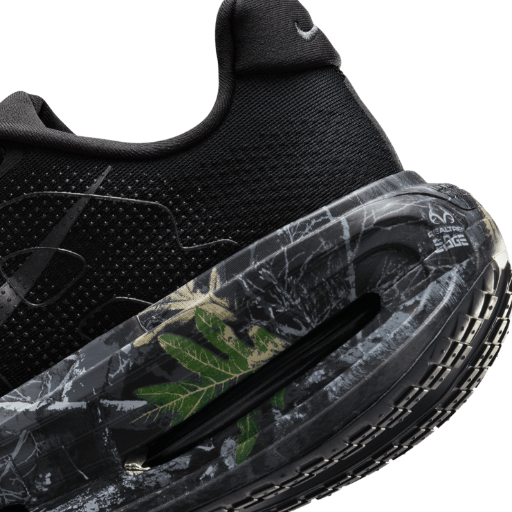 Nike Vomero Premium Realtree Angle 7