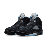 Air Jordan 5 Retro Black University Blue Angle 4