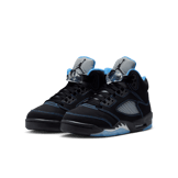 Air Jordan 5 Retro Black University Blue (GS) Angle 4