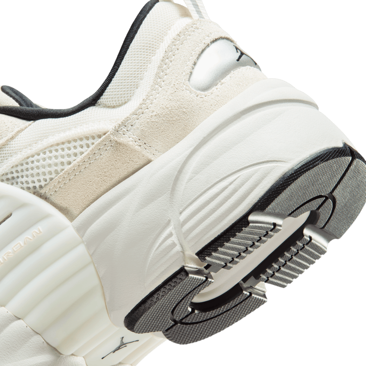 Jordan Trunner O/S Sail Angle 7