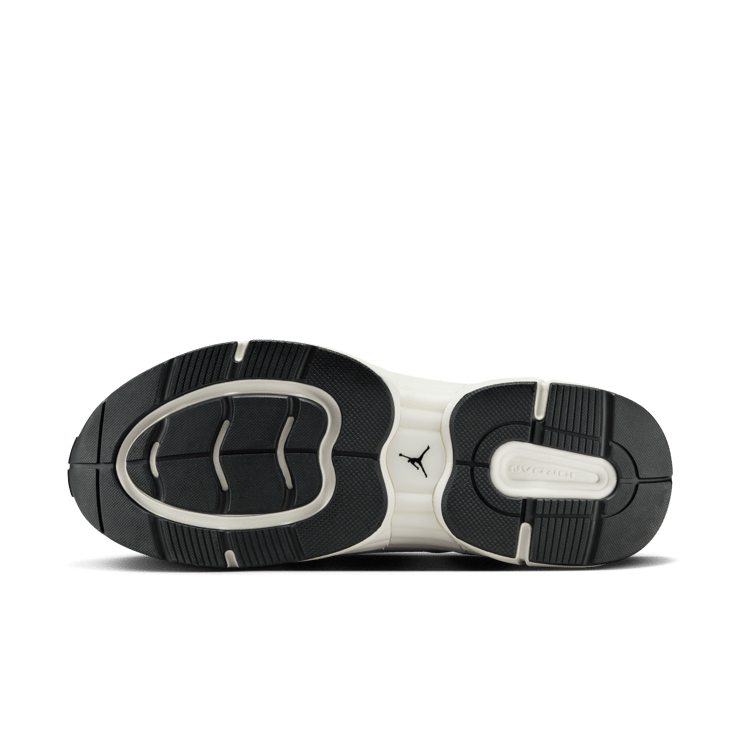 Jordan Trunner O/S Sail Angle 3