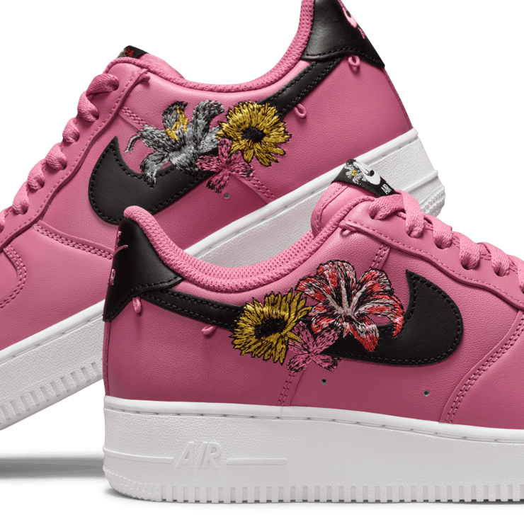 Nike Air Force 1 Low PRM Accepting All Flowers Peony Angle 2