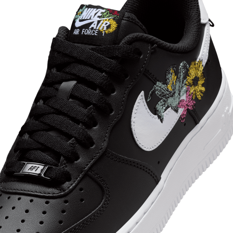 Nike Air Force 1 Low PRM Accepting All Flowers Black Angle 5