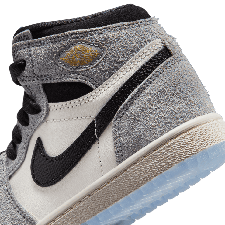 Air Jordan 1 Retro High OG All-Star Weekend (PS) Angle 6