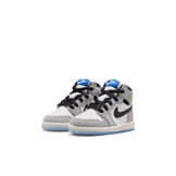 Air Jordan 1 Retro High OG All-Star Weekend (TD) Angle 4