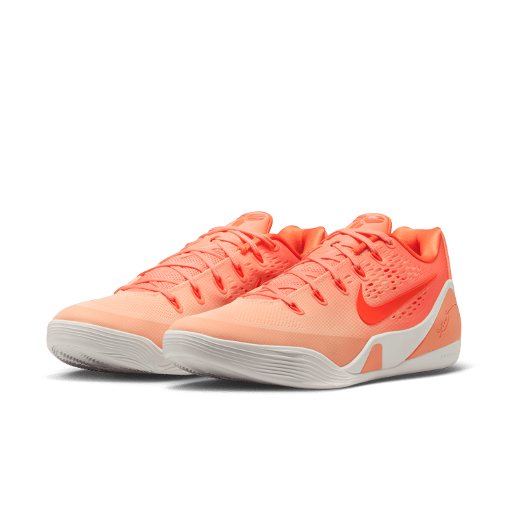 Nike Kobe 9 Elite Low EM Protro WNBA  Angle 4