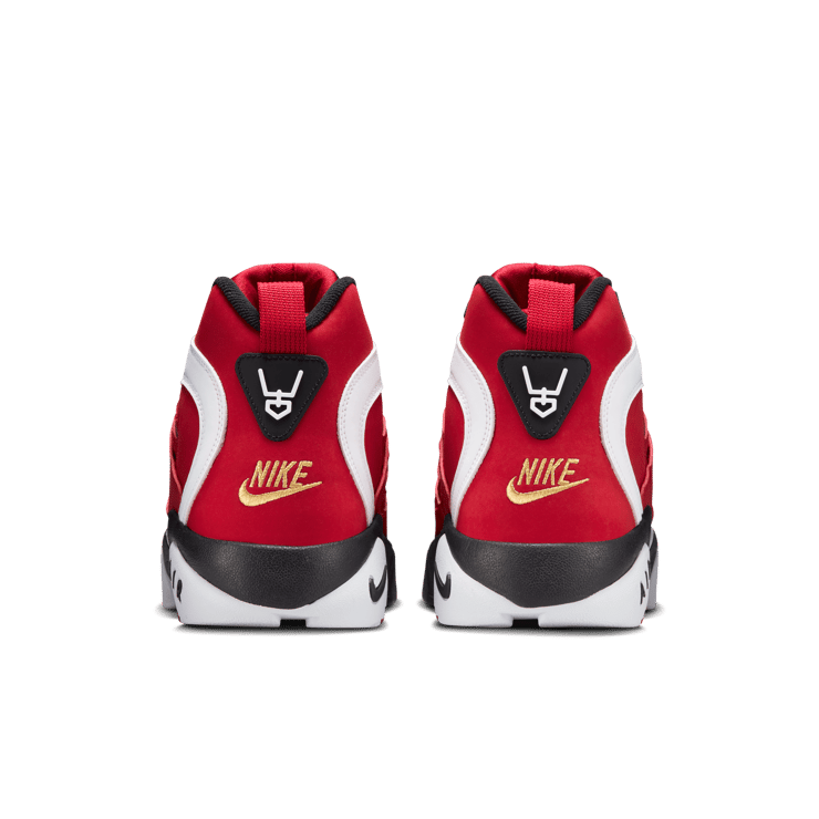 Nike Air Diamond Turf 2 Fire Red Angle 3