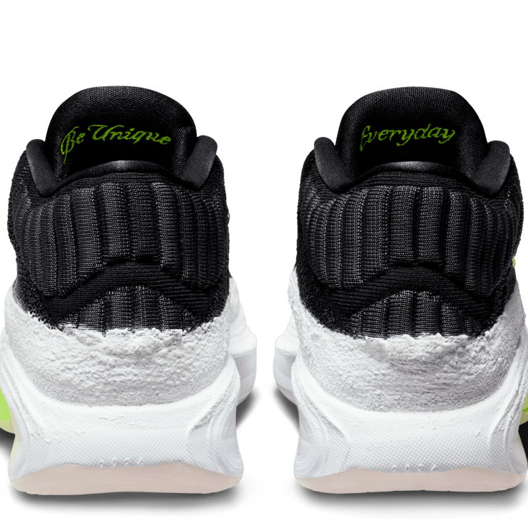 Nike GT Hustle 3 Victor Wembanyama Christmas Angle 5