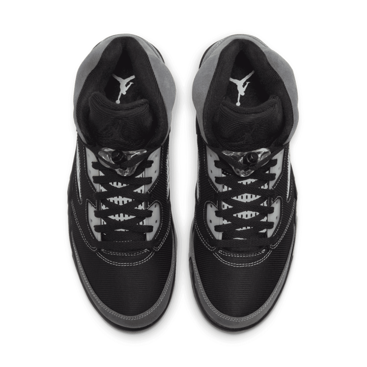 Air Jordan 5 Retro Anthracite Angle 1