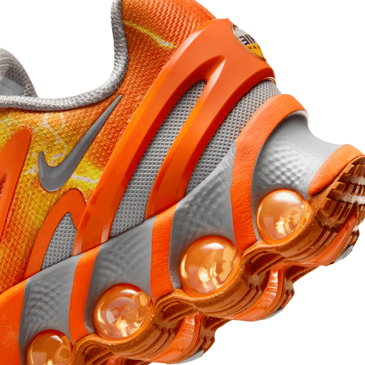 Nike Air Max DN8 Palace Safety Orange Angle 7