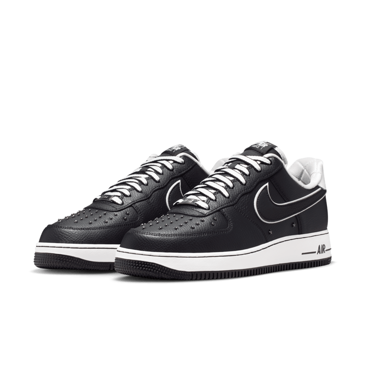 Nike Air Force 1 Low '07 Premium Black White Angle 3