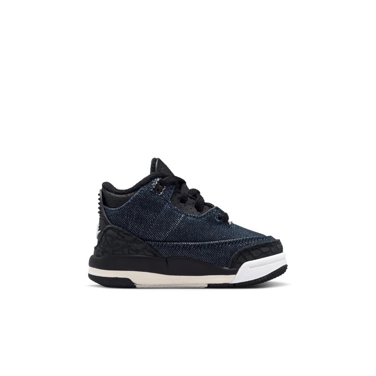 Air Jordan 3 Retro Levi’s Indigo (TD) Angle 2