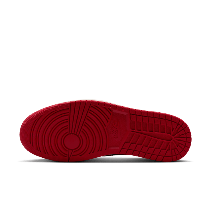 Air Jordan 1 Retro Low OG Banned Angle 1