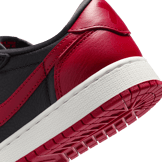 Air Jordan 1 Retro Low OG Banned (GS) Angle 5
